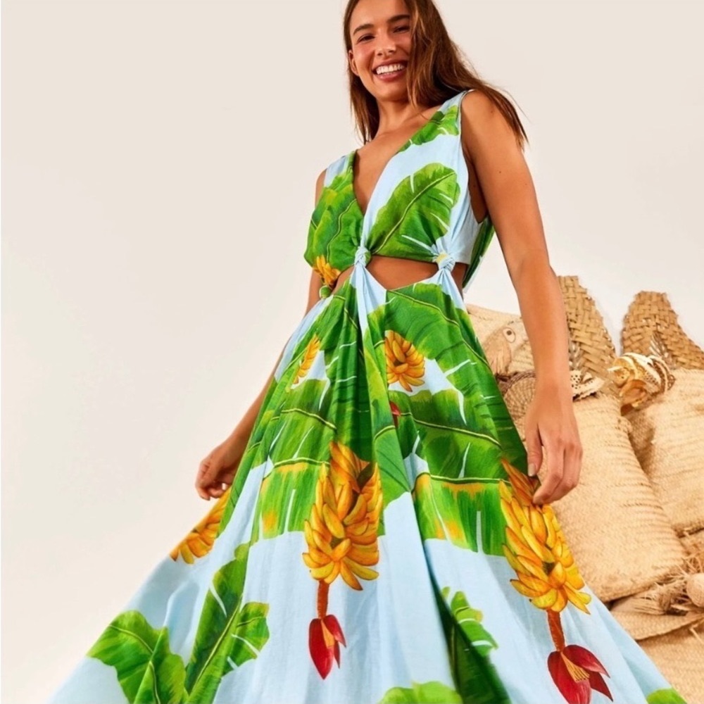Pretty/Vibrant Farm-Rio Blue Fresh Cut-Out Bananas Midi Dress - Size M (No Tags)